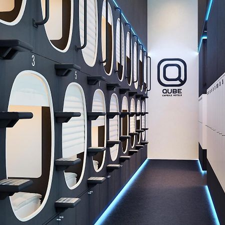 Qube Capsule Hotels Moskau Exterior foto